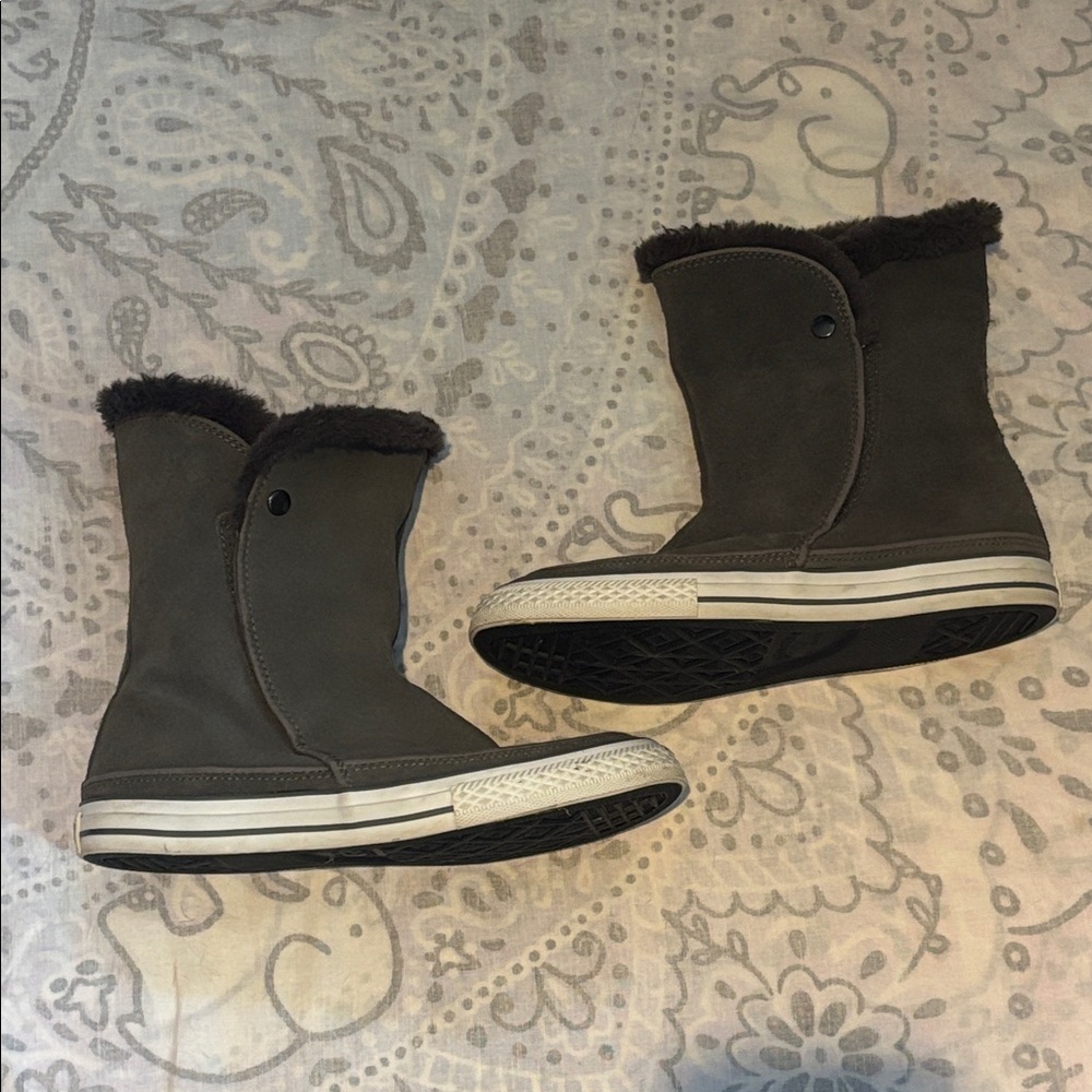 Converse All Star Beverly Gray Mid Calf Winter Boots 525941C Sz 10